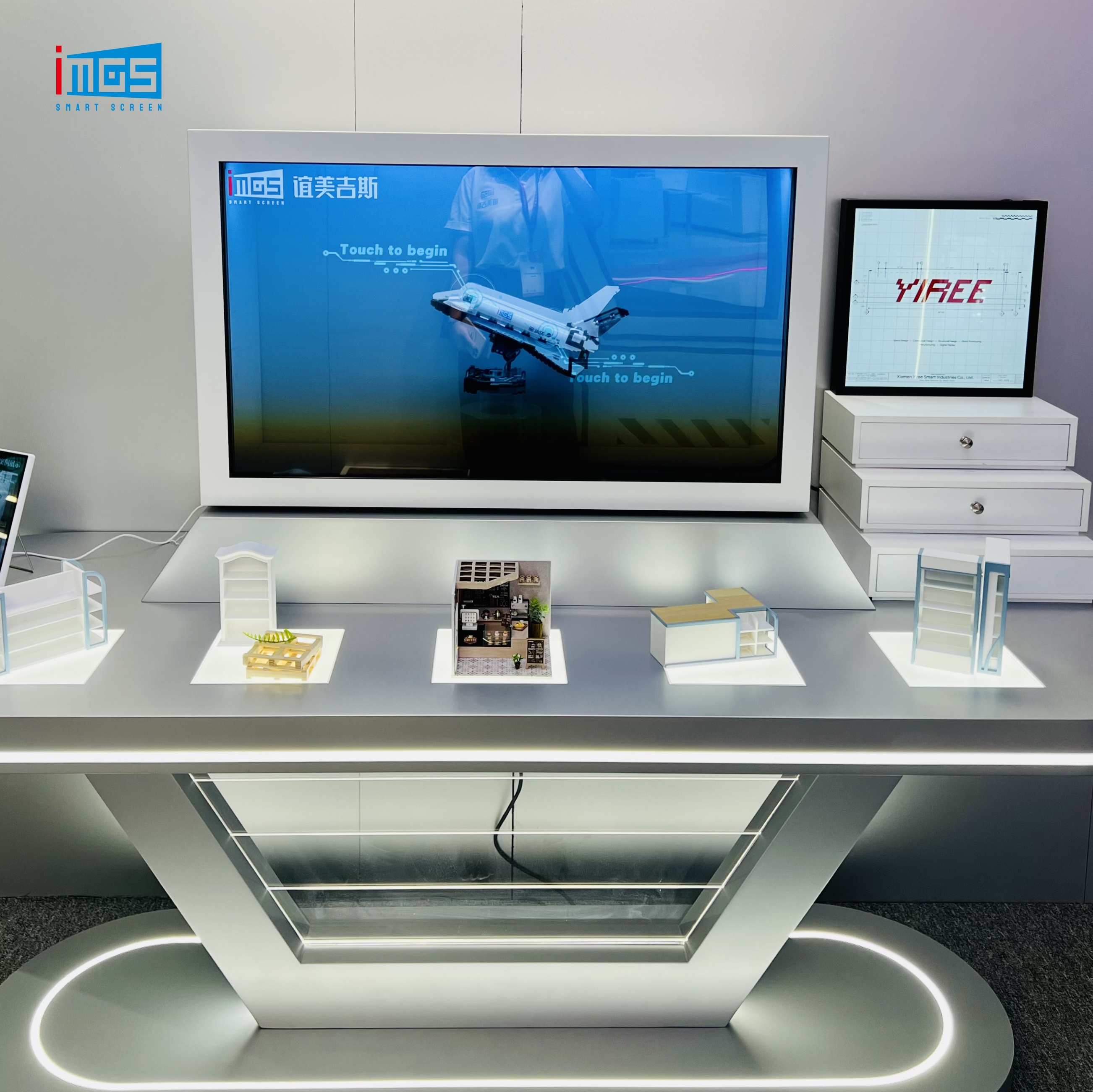 Touch Screen Transparent Display Case Advertising Player